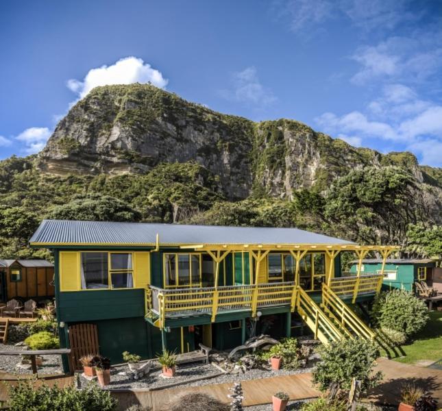 Punakaiki Beach Hostel מראה חיצוני תמונה