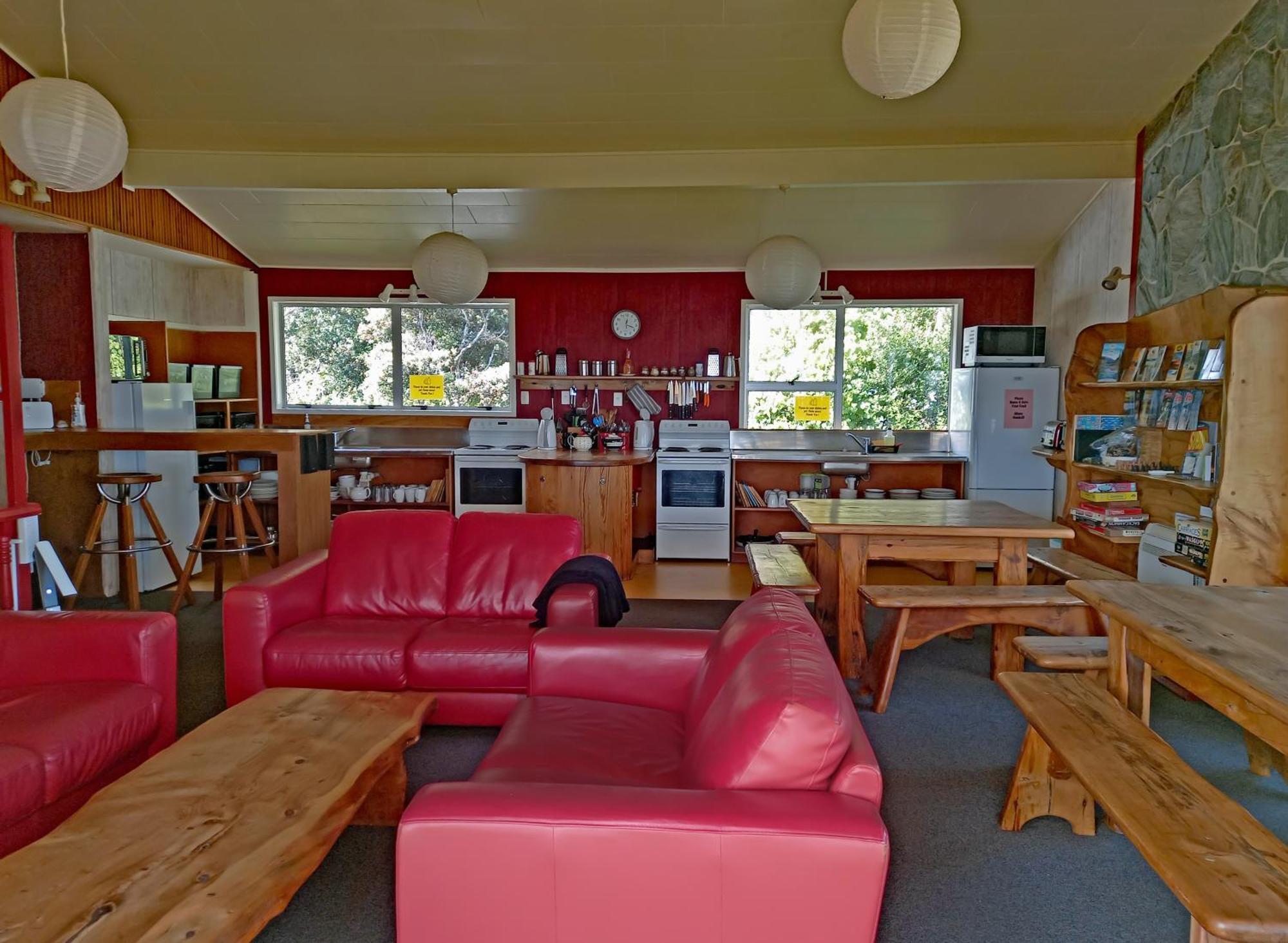 Punakaiki Beach Hostel מראה חיצוני תמונה