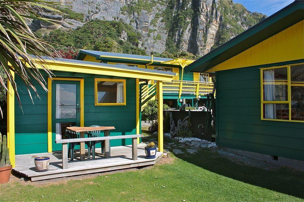 Punakaiki Beach Hostel מראה חיצוני תמונה