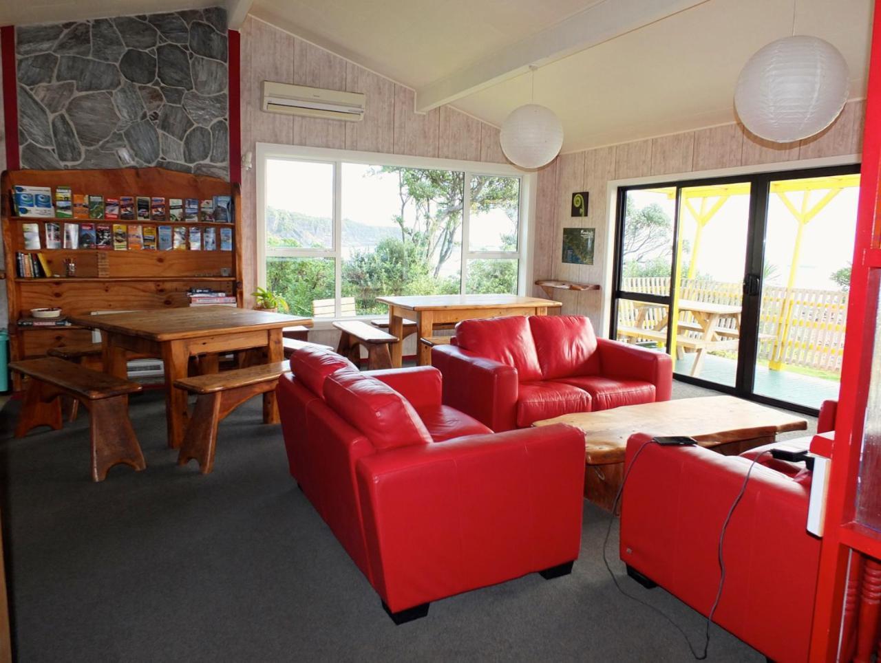 Punakaiki Beach Hostel מראה חיצוני תמונה